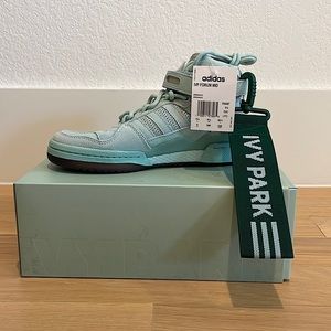 Ivy Park Sneakers - Mint Green
